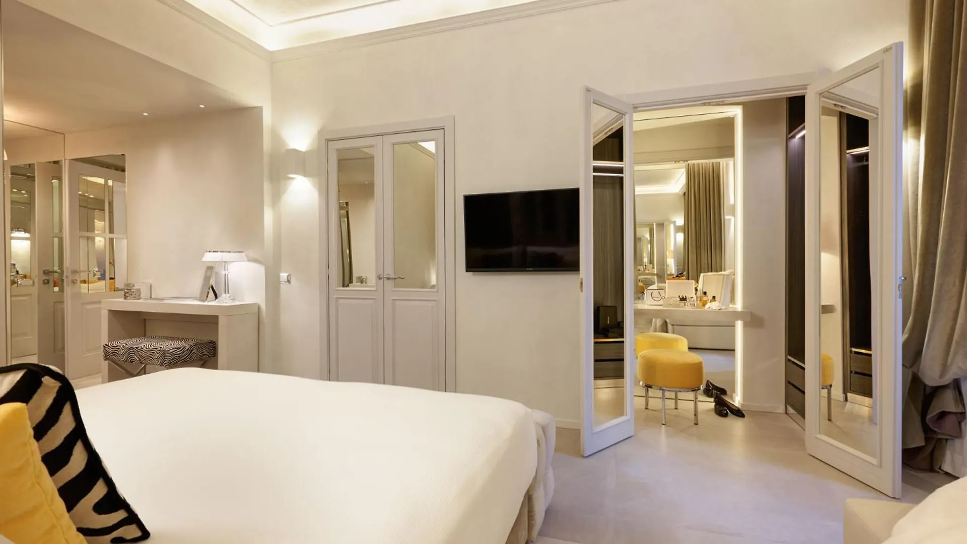 רומא Saphir Luxury Apartment 0*,  איטליה